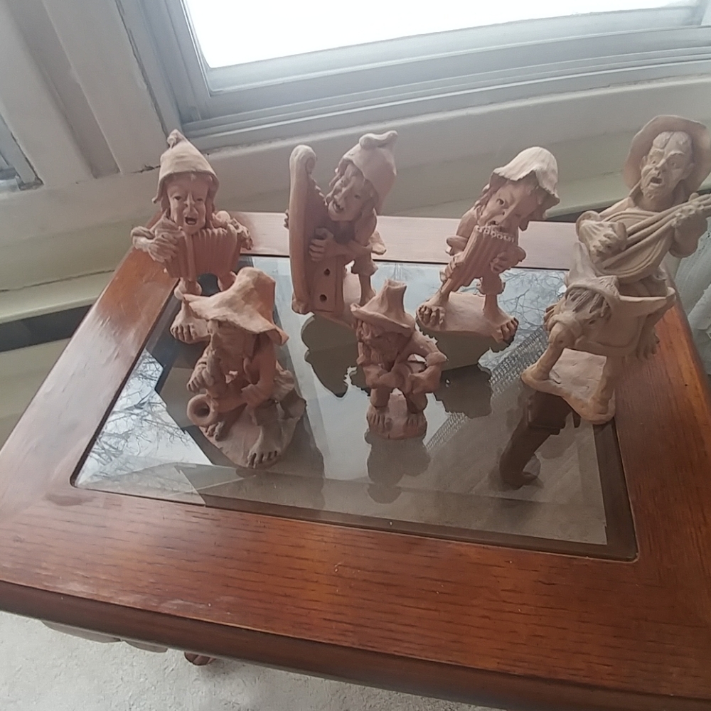 Orchestra made of clay, special art